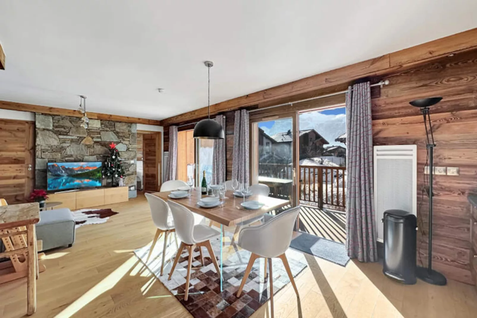 Appartements à Les Carroz-d'Arâches-Niet-getagd