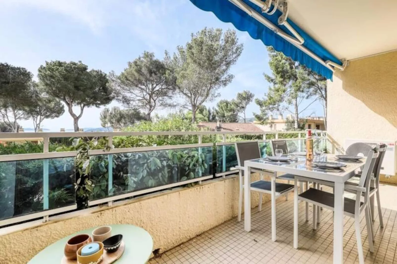 Résidence T3 R&eacute;cent Dans R&eacute;sidence Avec Piscine &agrave; La Favi&egrave;re-Niet-getagd