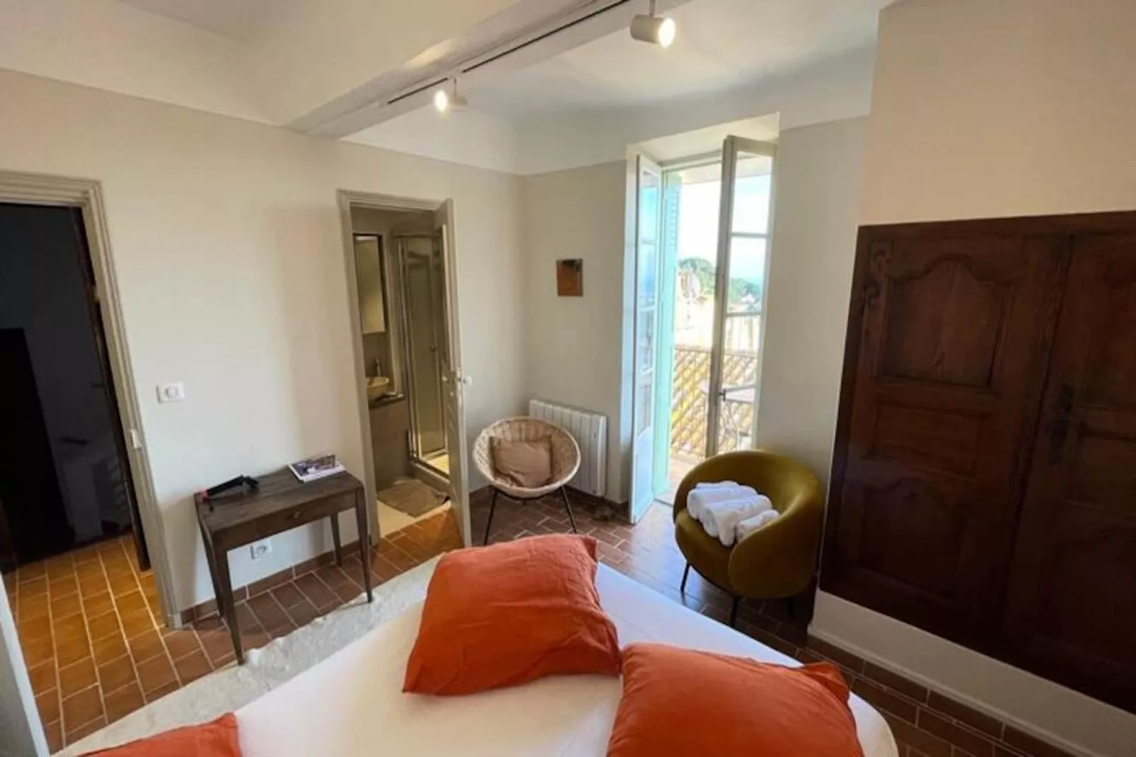 Résidence Charmant Studio - Plein Coeur De Village M&eacute;di&eacute;val-Niet-getagd