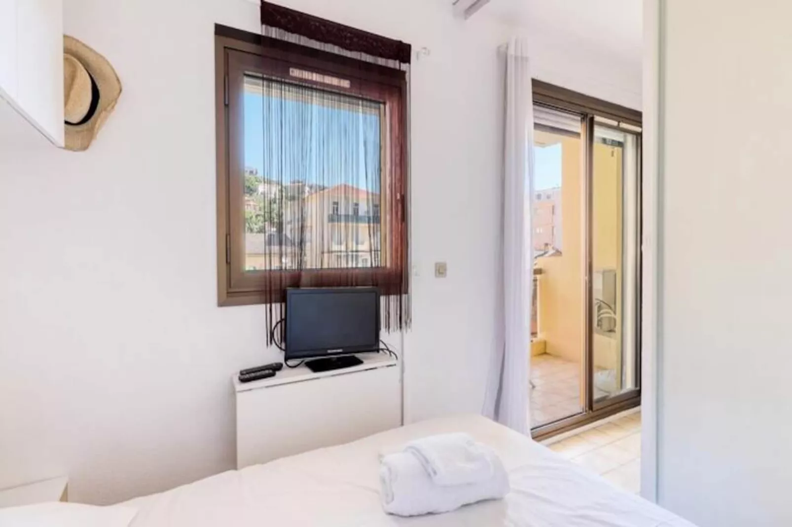 Résidence Lavandou - T2 En Centre Ville - à 200 M De La Mer-Niet-getagd