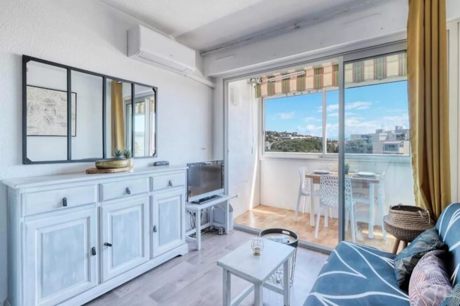 Résidence T2 &agrave; 600 M De La Plage ! Climatis&eacute;-Niet-getagd