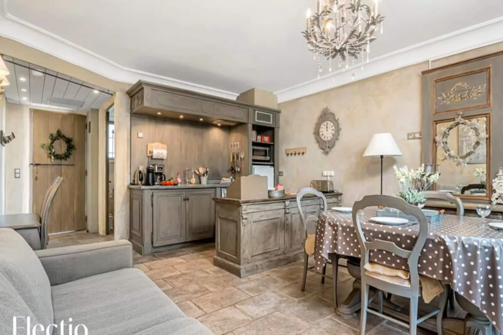 Loggia 2 Glycine | R&eacute;sidence Les Petitons-Niet-getagd