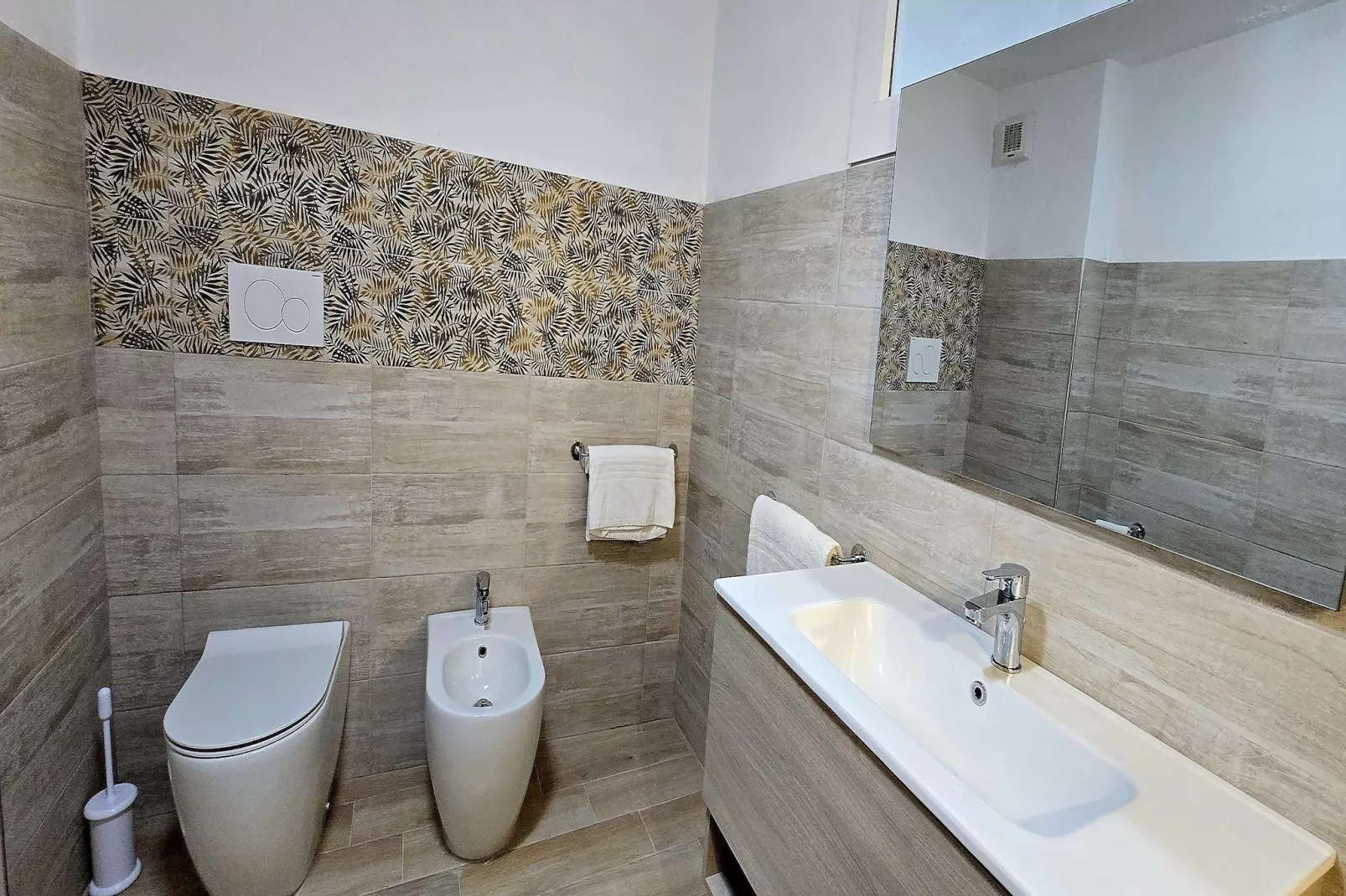 TRILO 1 IL TRAMONTO-Badkamer