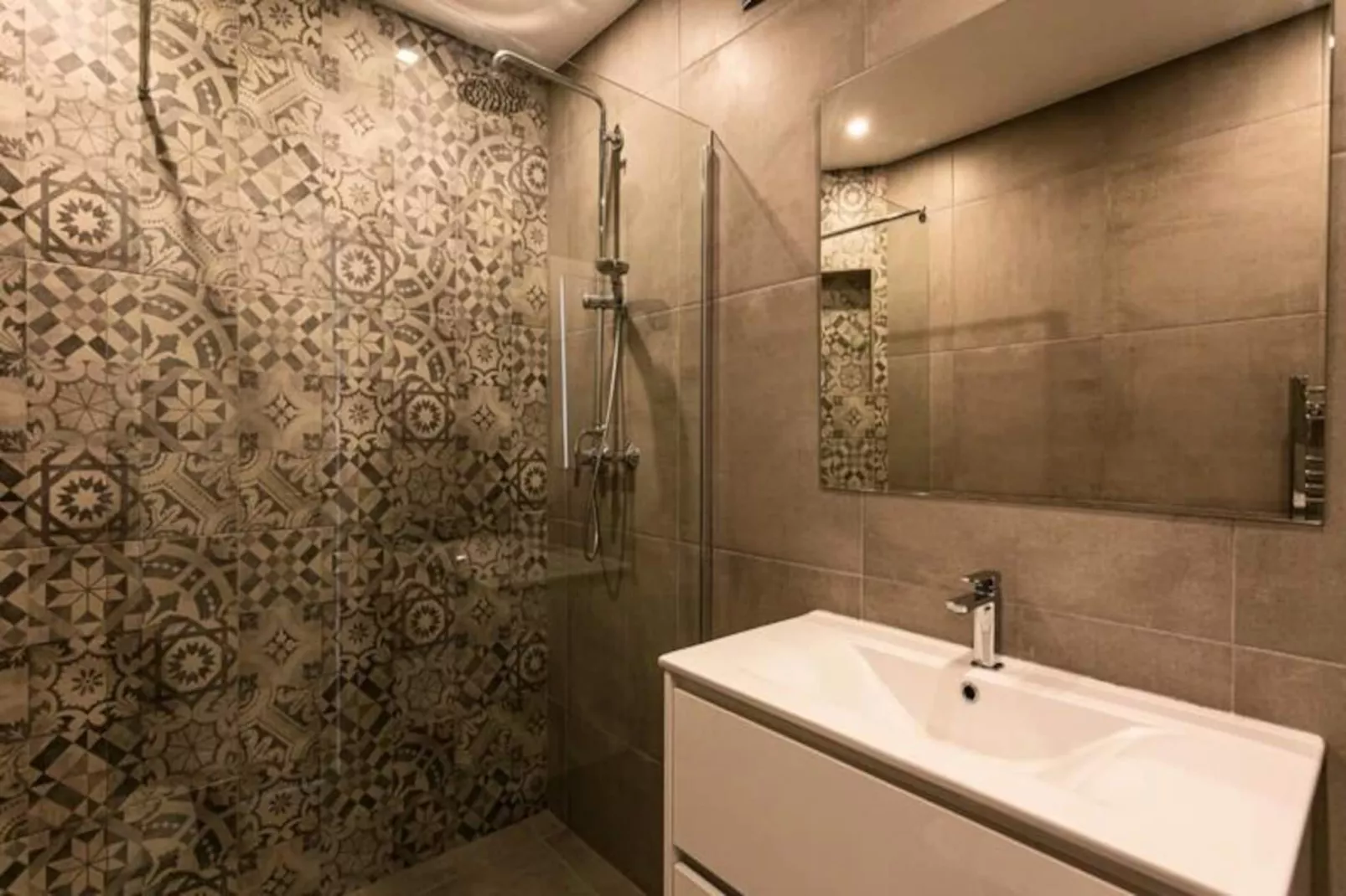 Lemon Tree - Waterside Apartments-Niet-getagd