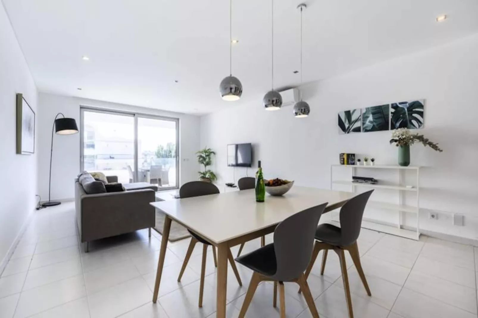 Zentuni Ocean Front-Niet-getagd