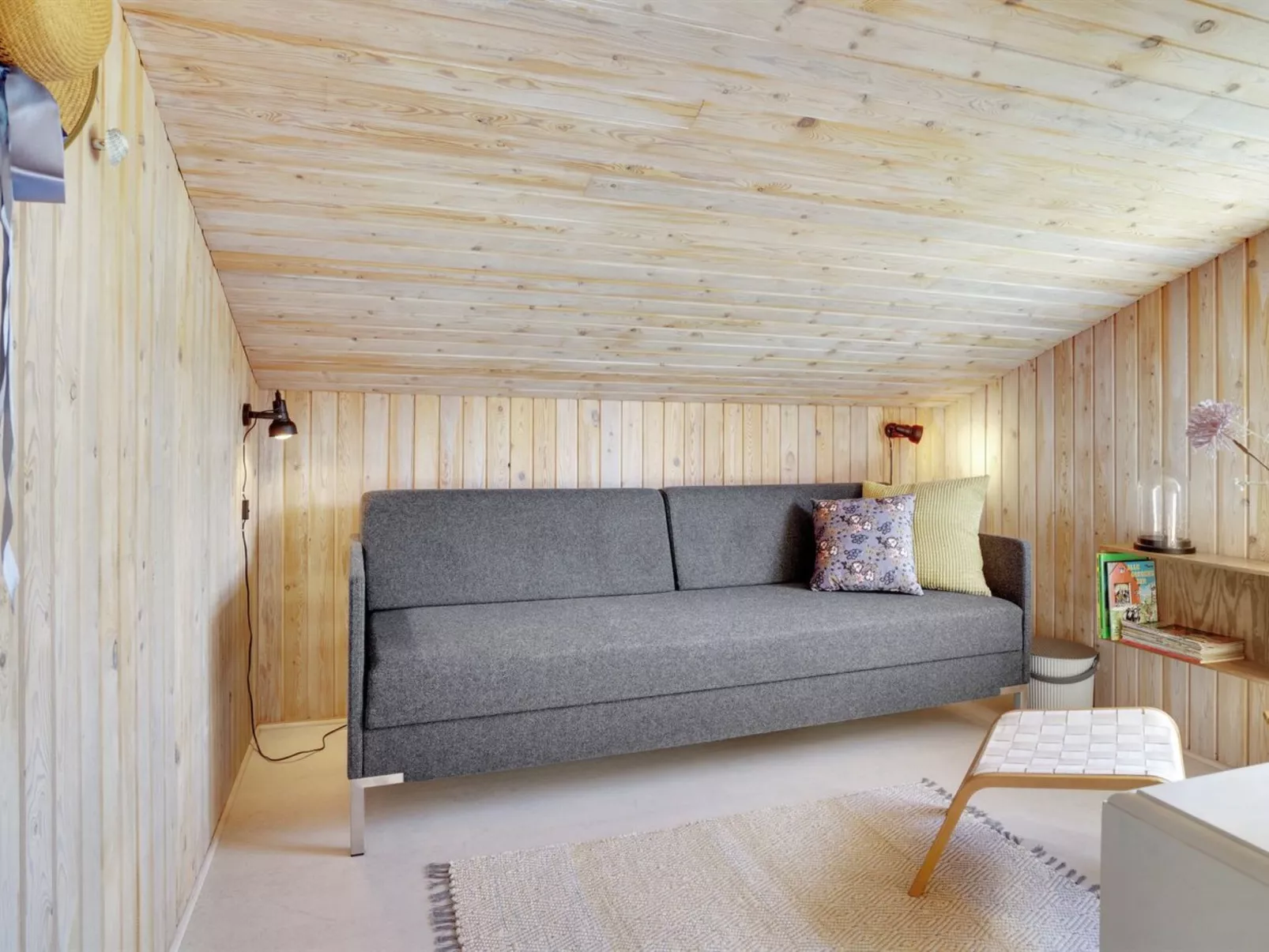 "Mea" -  from the sea-Binnen