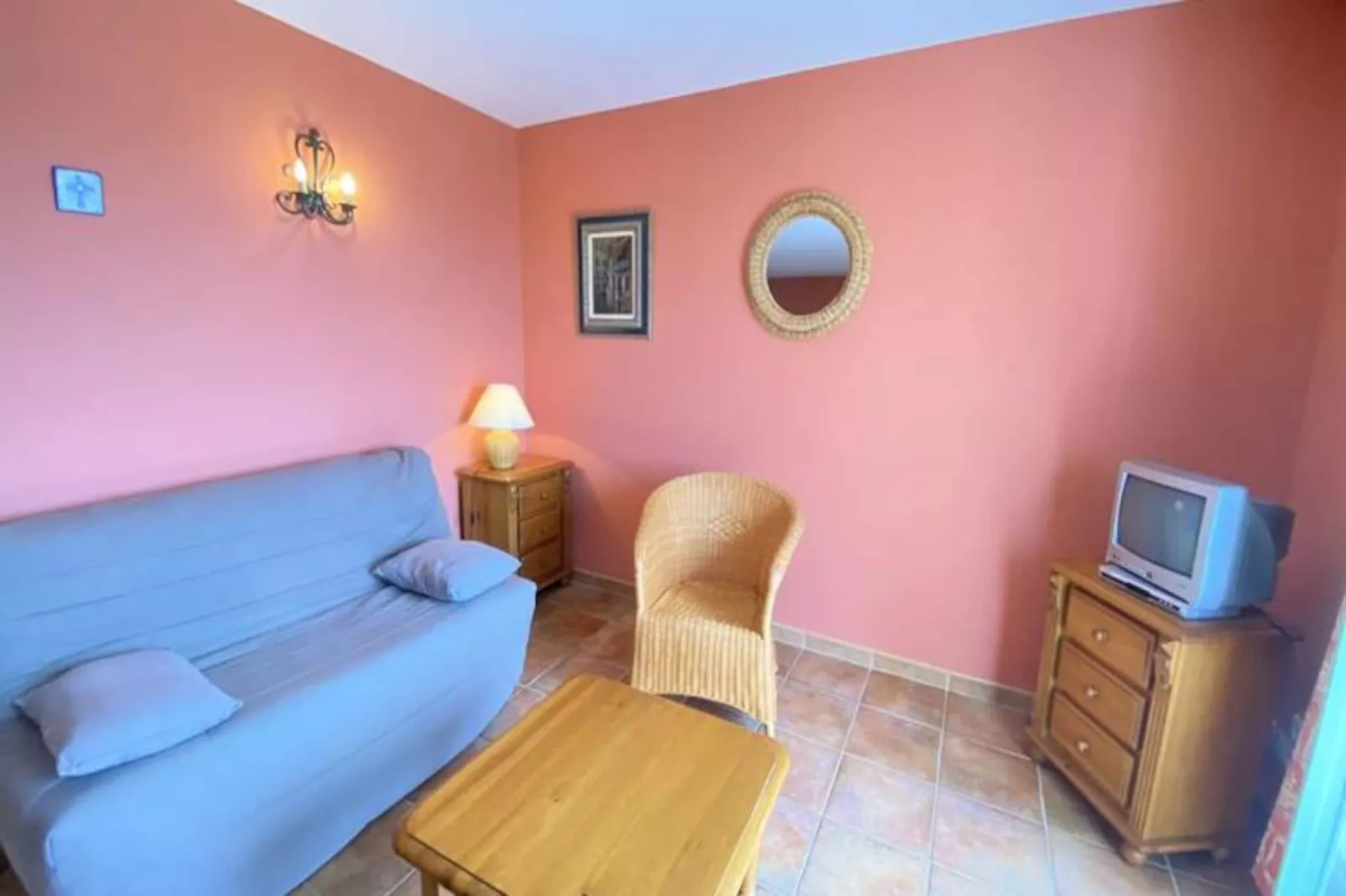 04b4 : Beau Studio Dans Un Mas Proven&ccedil;al - Piscine-Niet-getagd