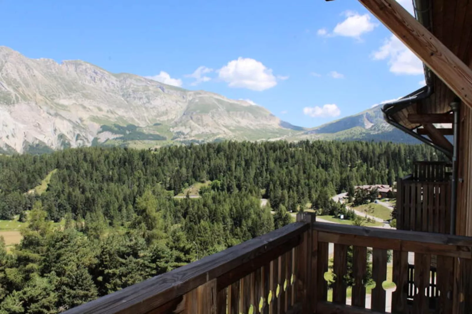 Résidence Les Chaumettes-Niet-getagd