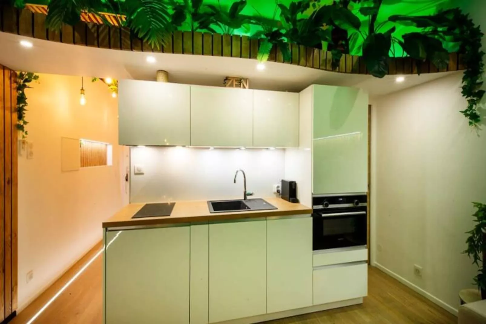 06k3-unique Et Atypique 2 Pièces à 30 M De La Mer-Niet-getagd