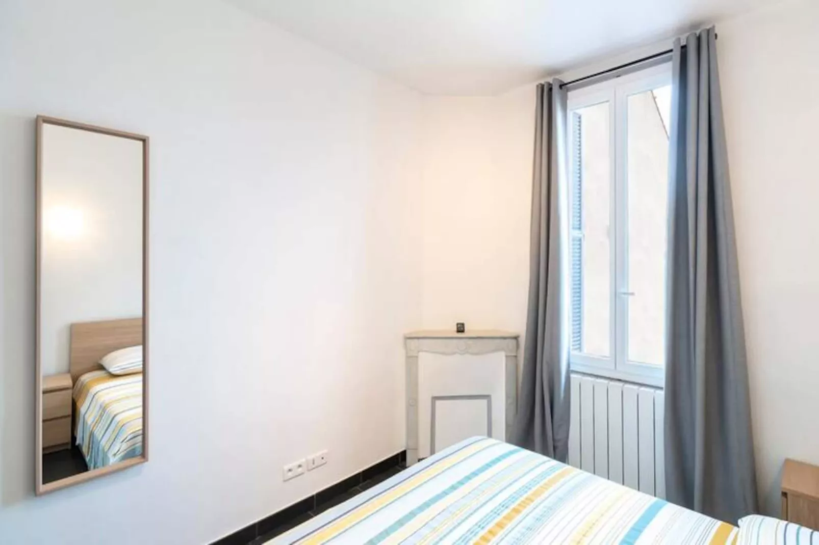 Lumineux 3 Pièces Dans Le Coeur De Antibes!-Niet-getagd