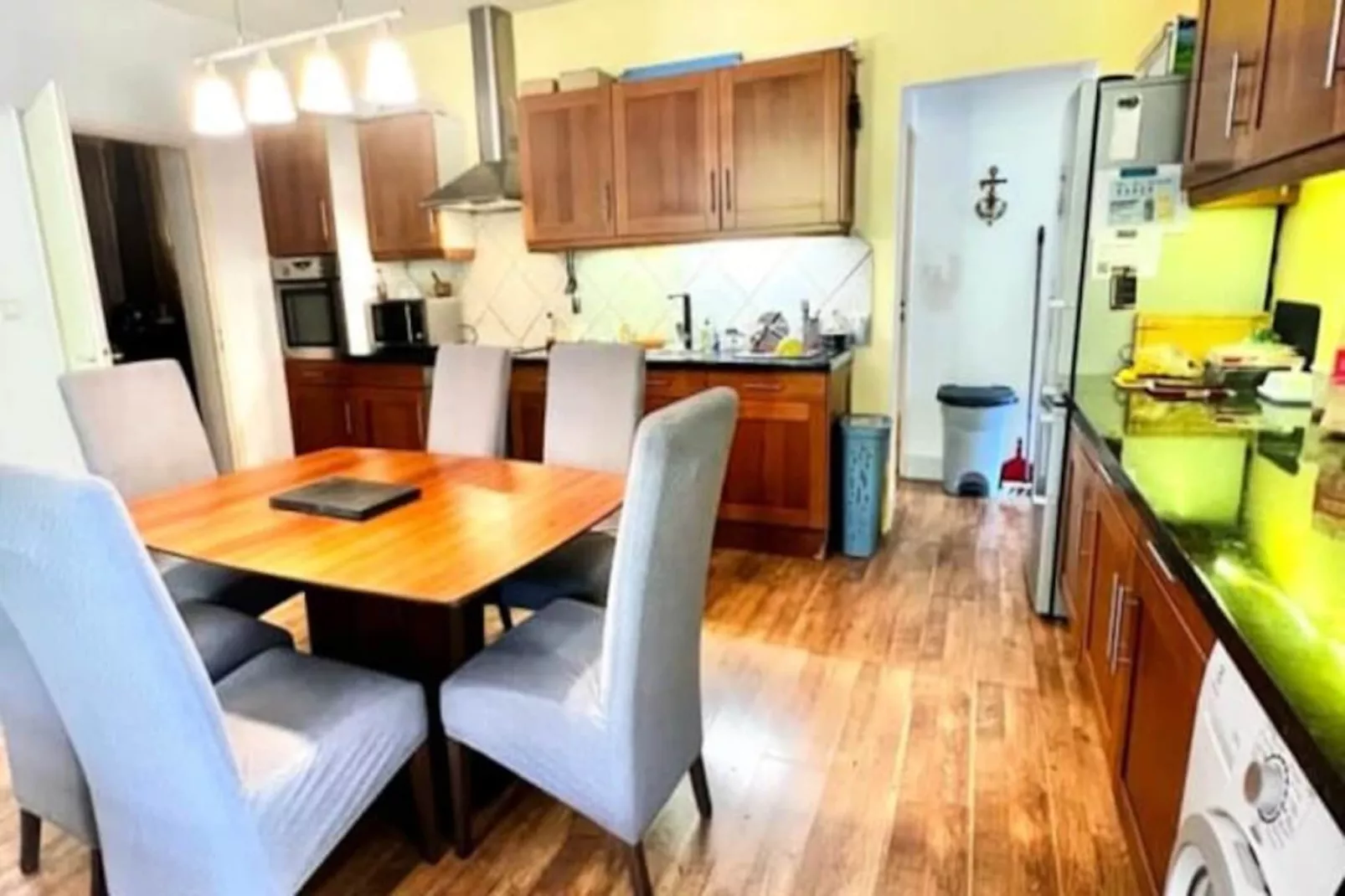 Résidence Maison De Vacances Au Centre-ville D'antibes Avec Piscine Priv&eacute;e-Niet-getagd