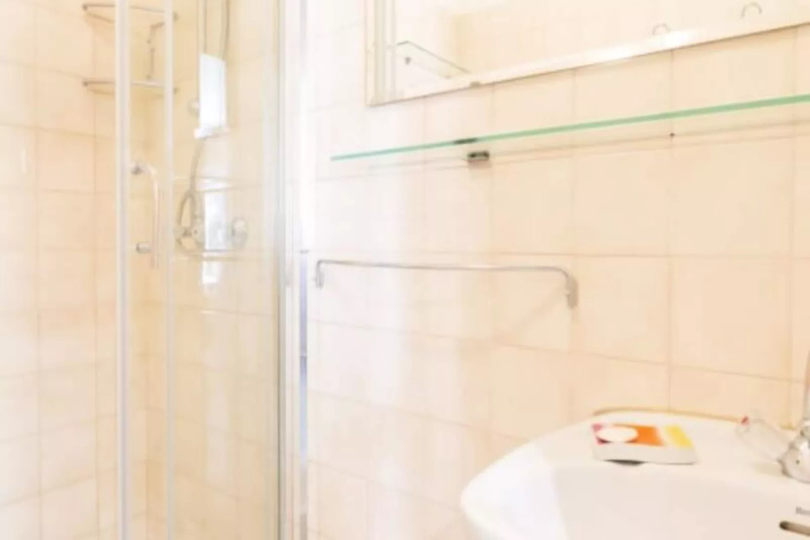 Résidence Bnb Renting Place Amiral Barnaud-Niet-getagd