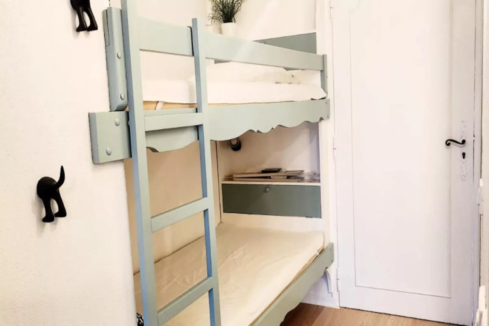 Studio à Mollans sur Ouvèze-Niet-getagd