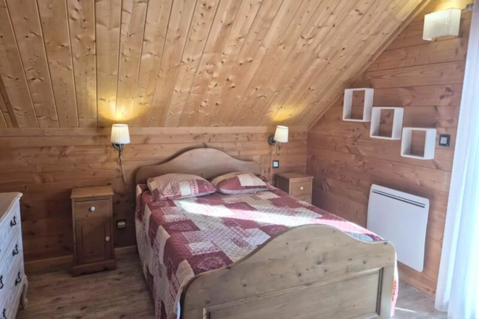 **chalet D'exception à Louer à La Féclaz – 4 Chambres, 10 Couchages-Niet-getagd