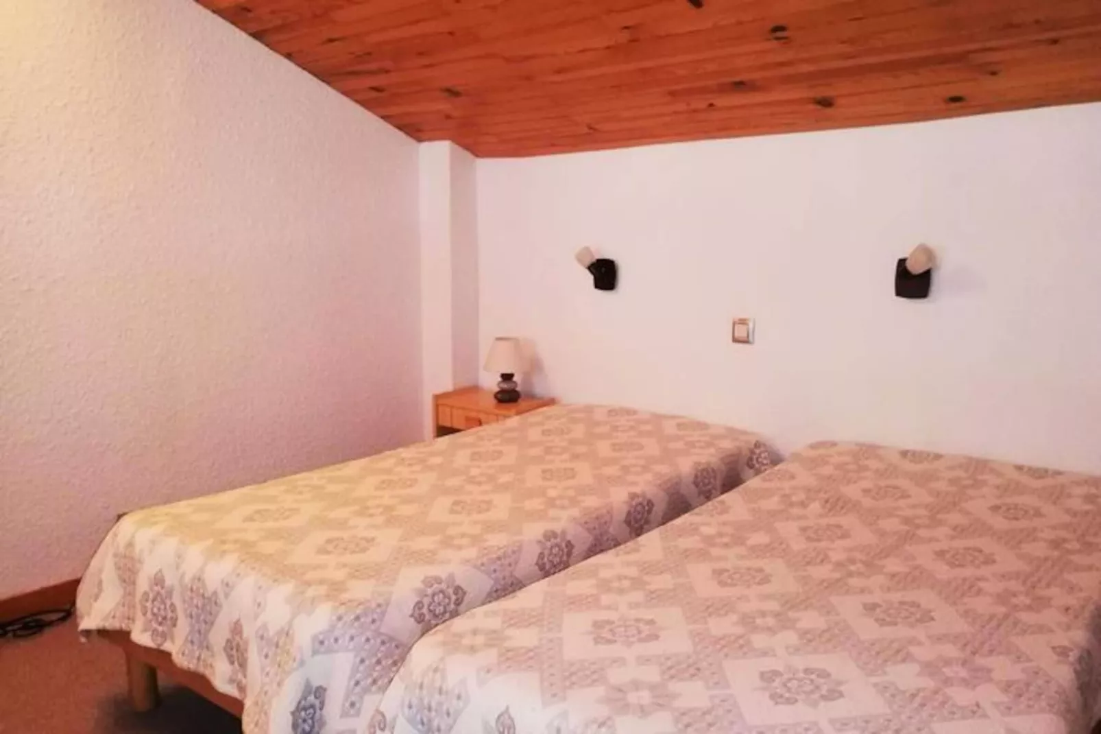 Résidence Pierrafort G-Niet-getagd