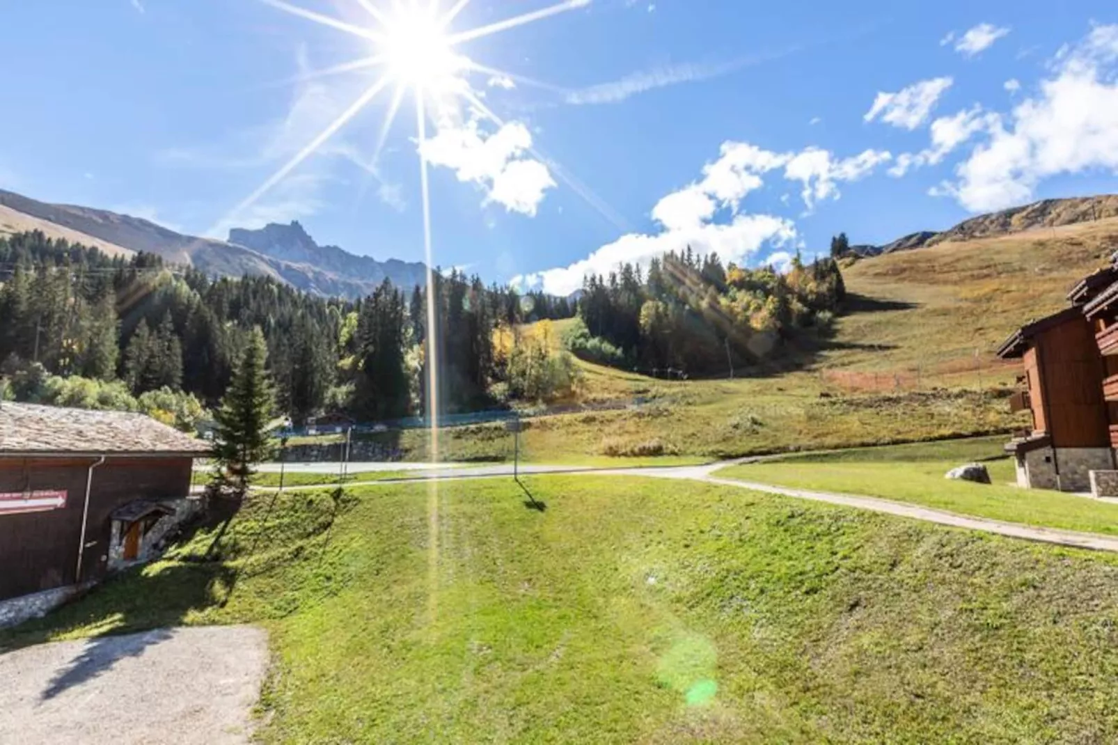 Résidence Roche Combe G-Niet-getagd