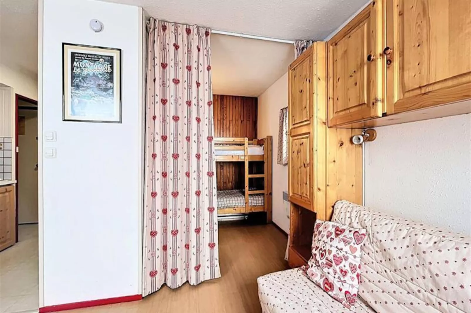 Résidence Baikonour-Niet-getagd