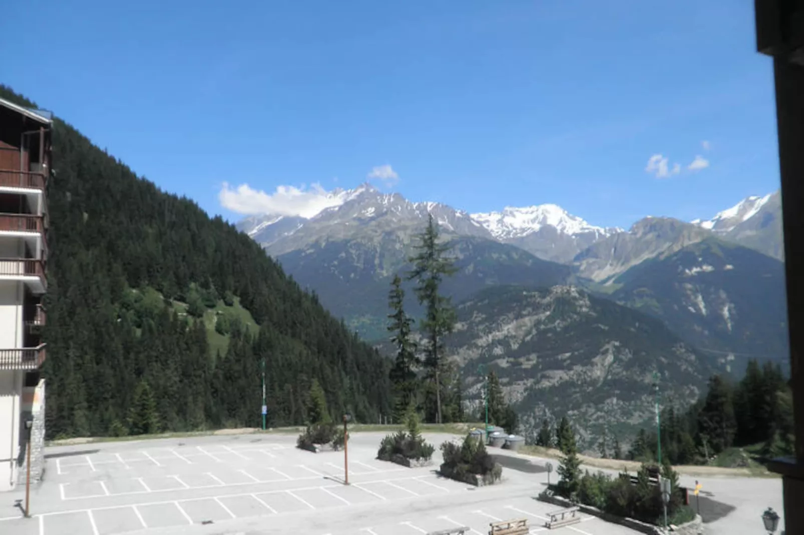 Résidence Melezets-Niet-getagd