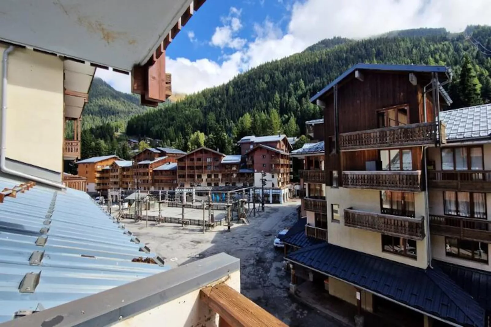 Résidence Chaviere-Niet-getagd