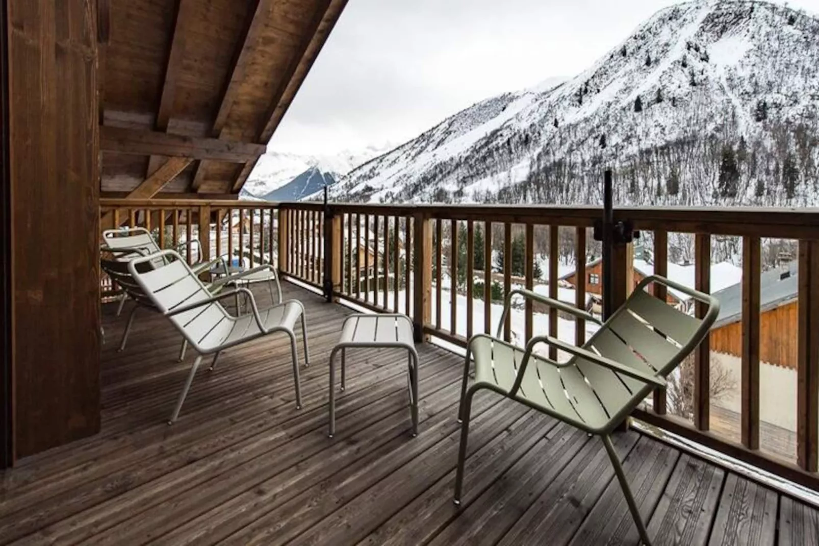 Résidence Les Aiguilles-Niet-getagd