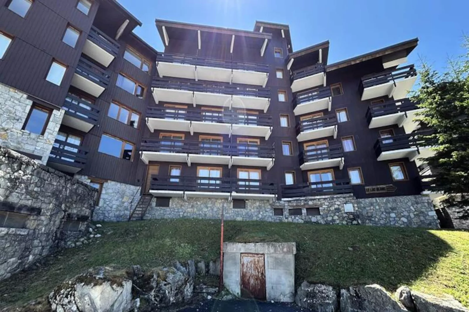 Résidence Lac Blanc-Niet-getagd