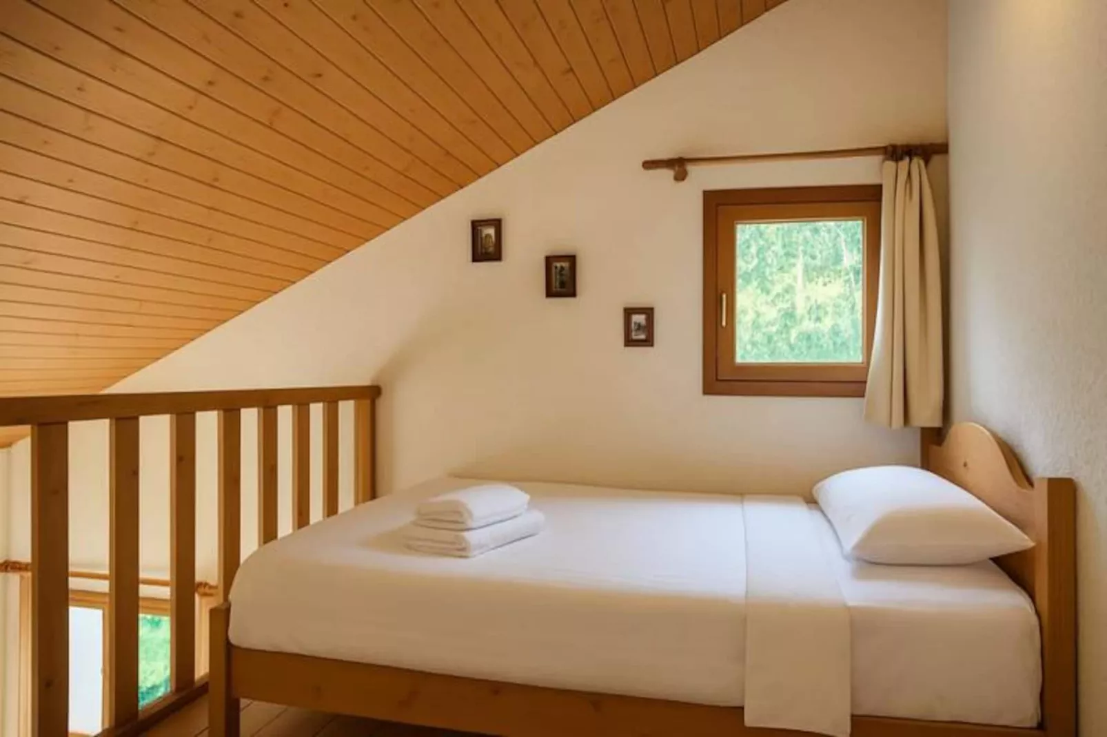 Les Asphod&egrave;les 18-Niet-getagd