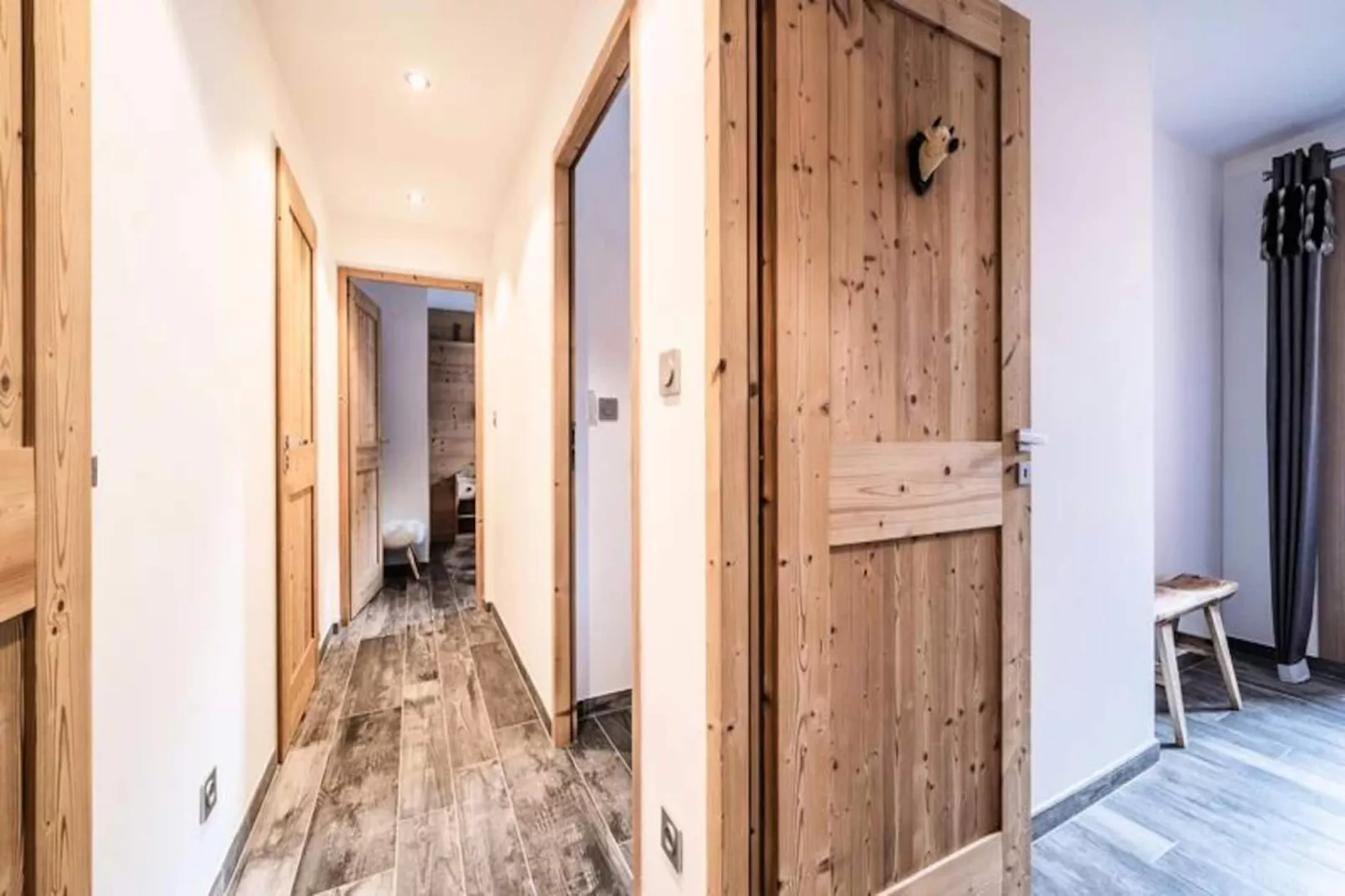 Résidence Les Portes Du Pleney-Niet-getagd