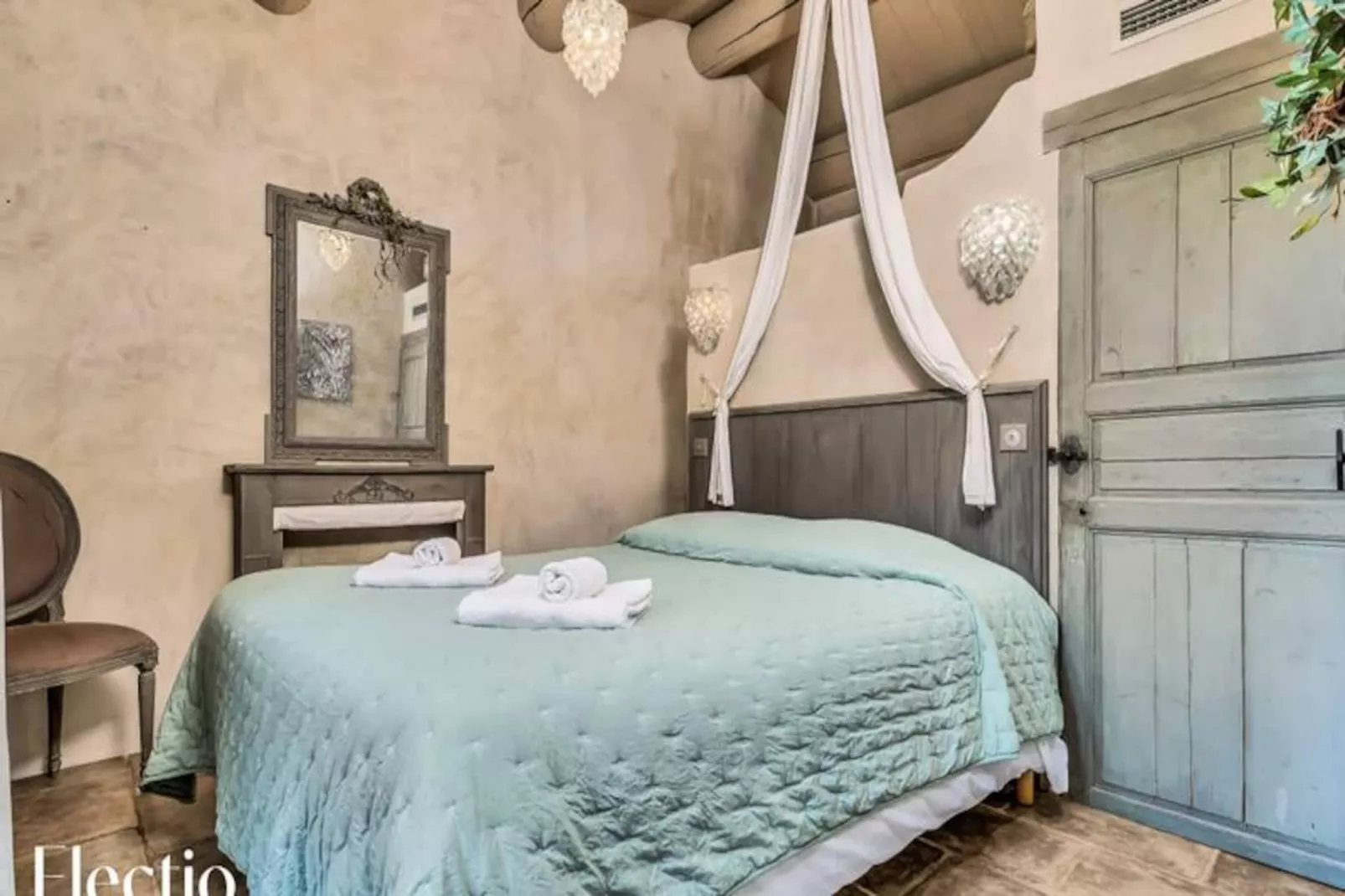 Loggia 8 Laurier | R&eacute;sidence Les Petitons-Niet-getagd