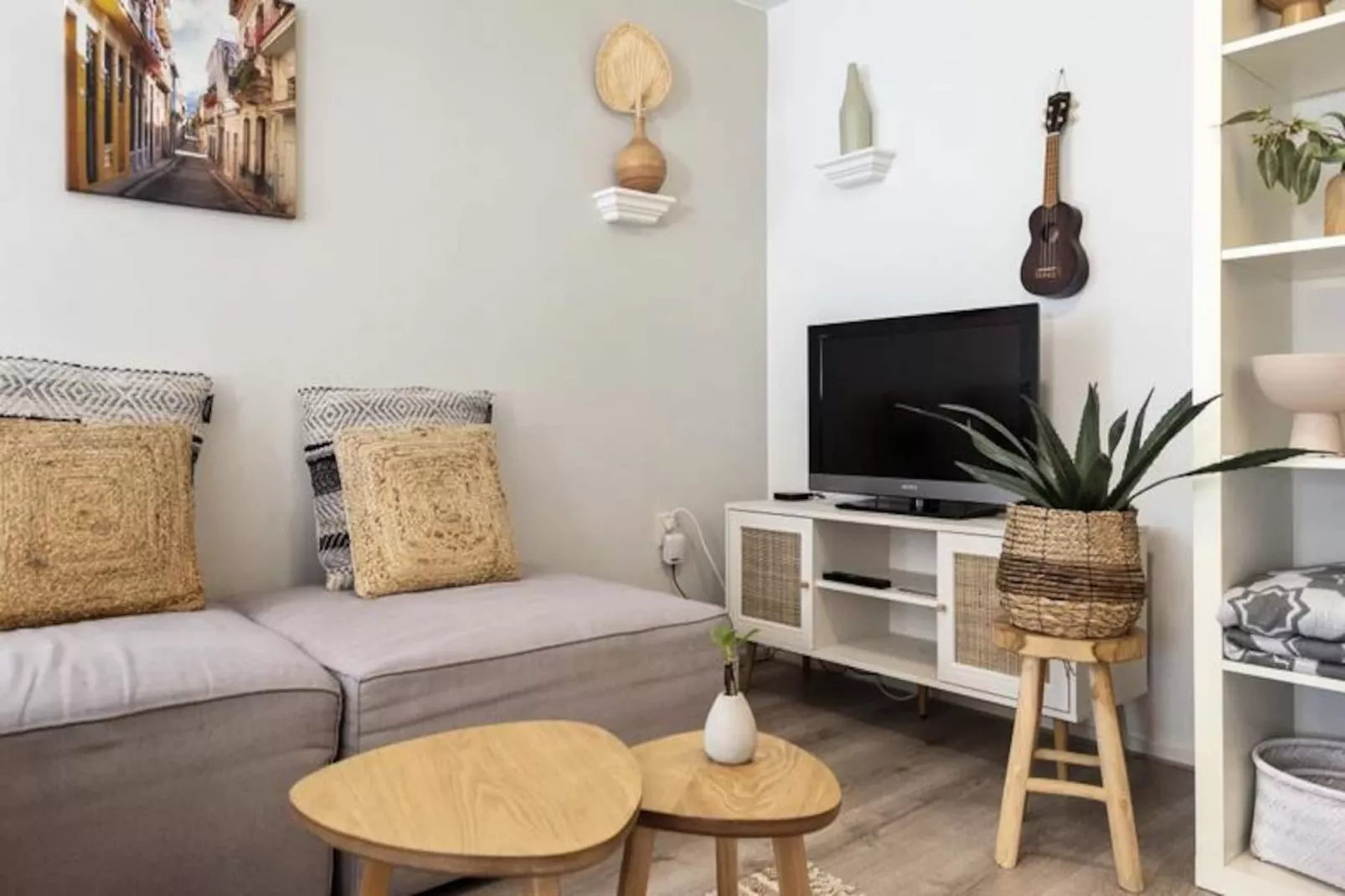 Tiny Home Historical-Niet-getagd