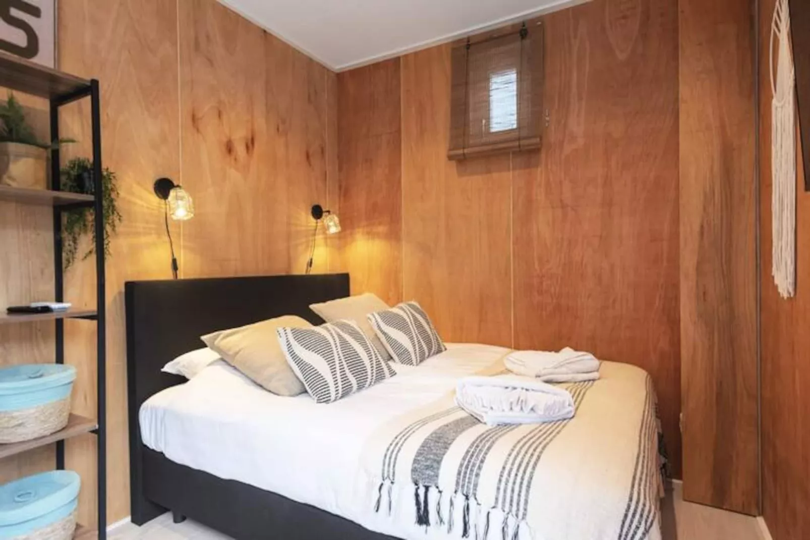 Beachhouse Rina-Niet-getagd