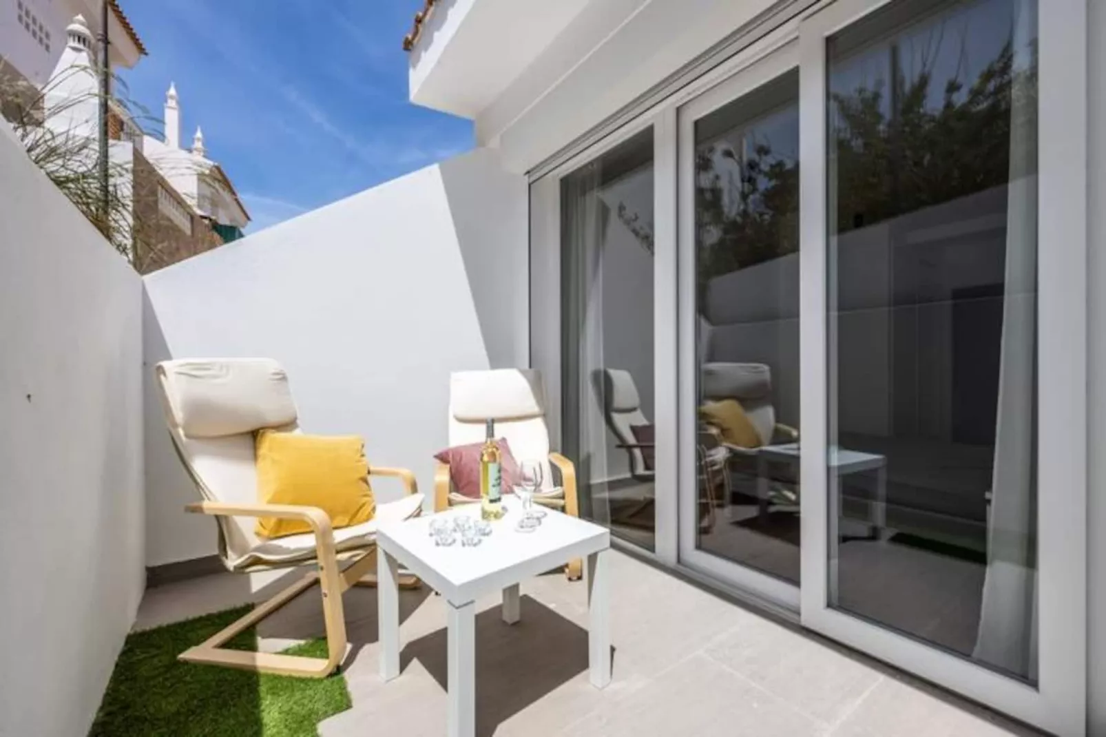 Alfamar In&ecirc;s Apartment-Niet-getagd