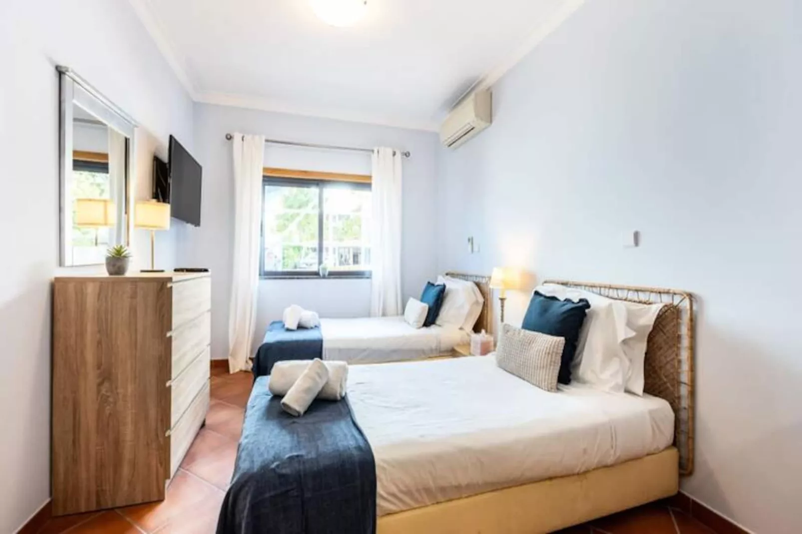 Studio Dona Ana-Niet-getagd