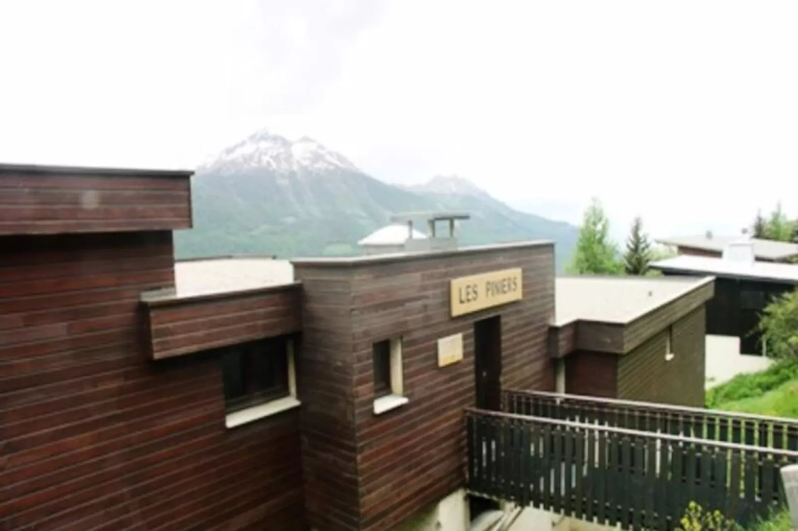 Résidence Piniers-Niet-getagd