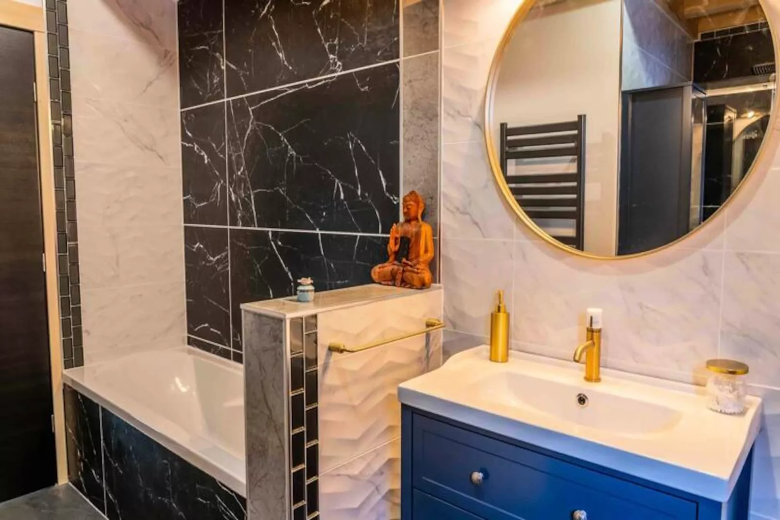 Résidence Pramouton-Niet-getagd