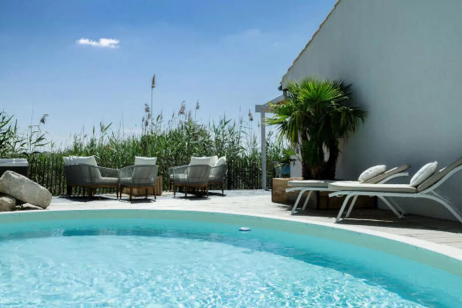 Résidence La Perle Rose Villa Standing 5 &eacute;toiles Avec Piscine Jacuzzi Et Superbe Vue-Niet-getagd