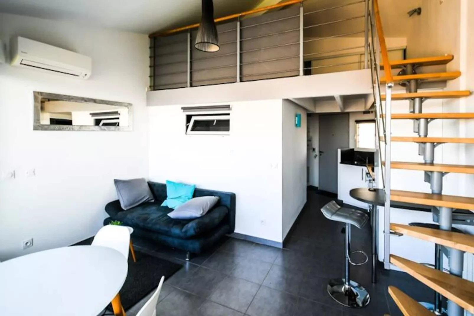 Résidence La Location De La Mer: Appartement Vue Mer En Duplex 1 Chambre 1 Mezzanine-Niet-getagd