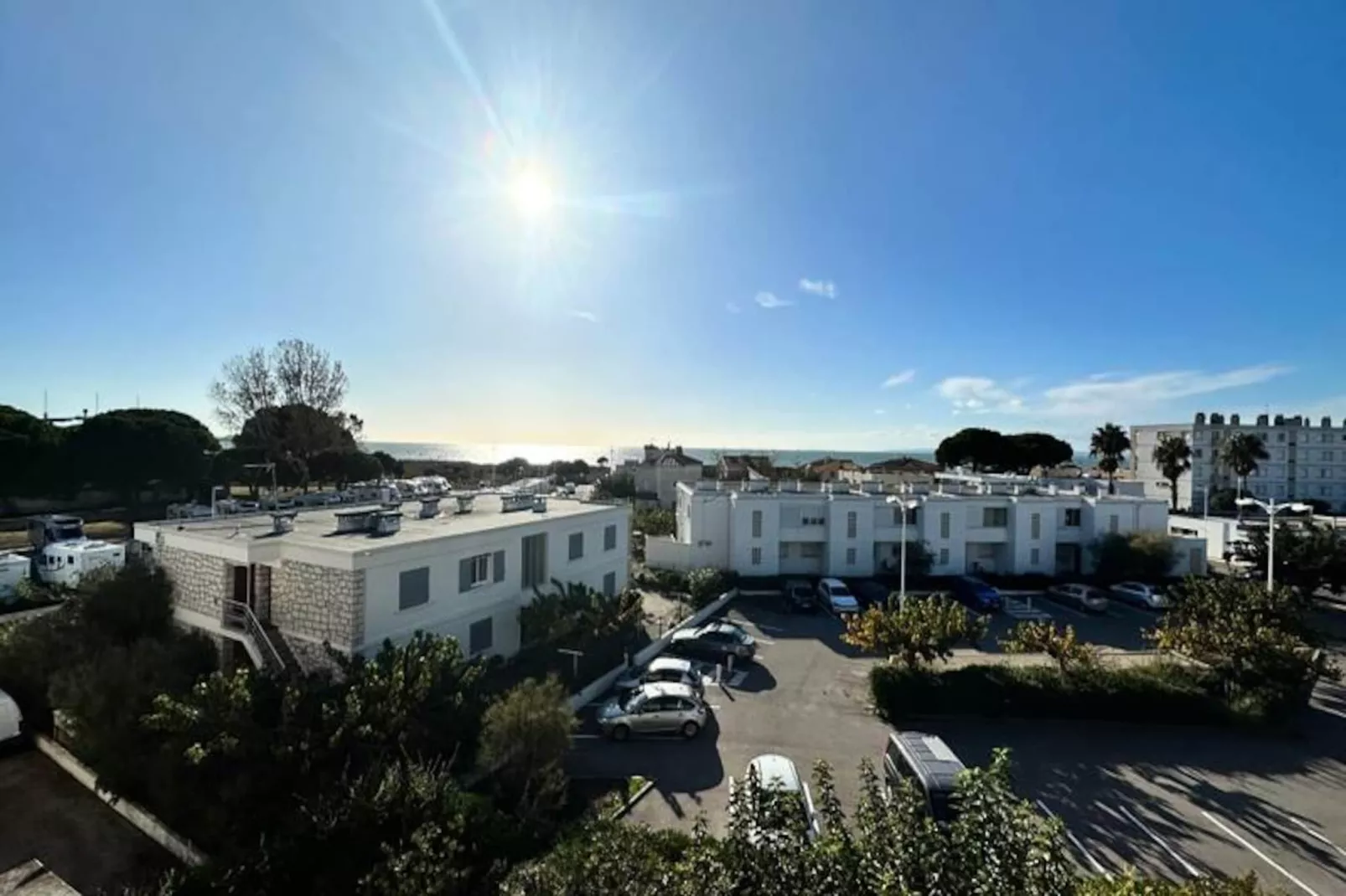 Résidence Tellines - Appartement  Avec Petite Vue Mer-Niet-getagd