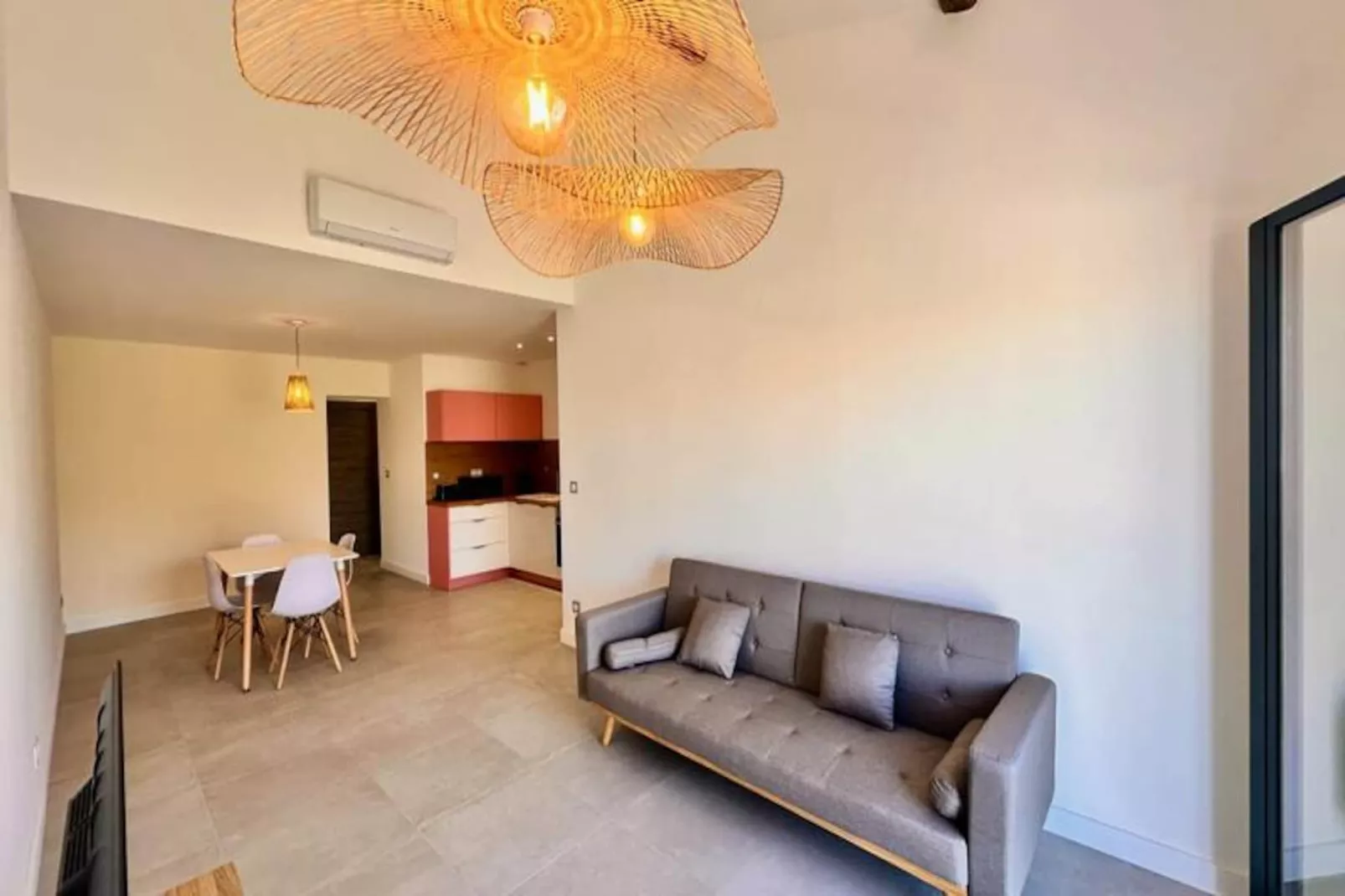 Résidence Les Poissons - Appartement Une Chambre Vue Canal-Niet-getagd