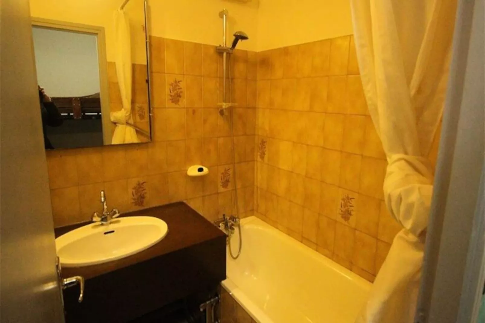 Résidence Terrasses D'etigny-Niet-getagd