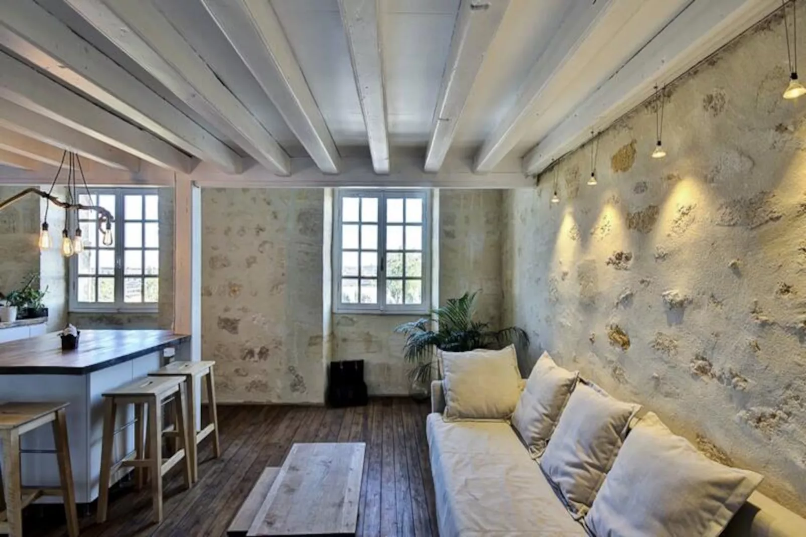 Magnifique Duplex Historique Avec Vue &agrave; Bordeaux-Niet-getagd