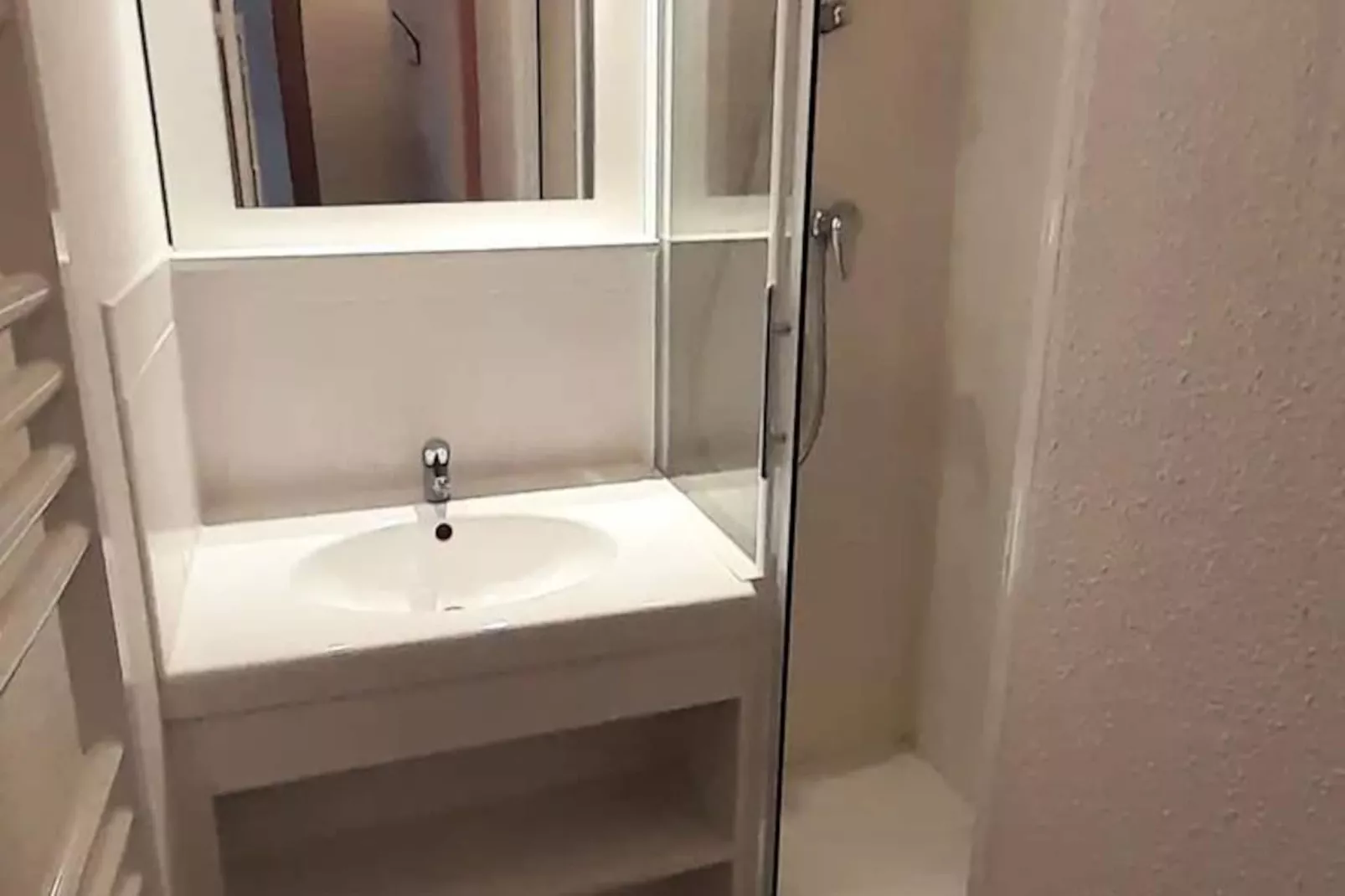 VVF Résidence Les Angles Pyrénées-Niet-getagd