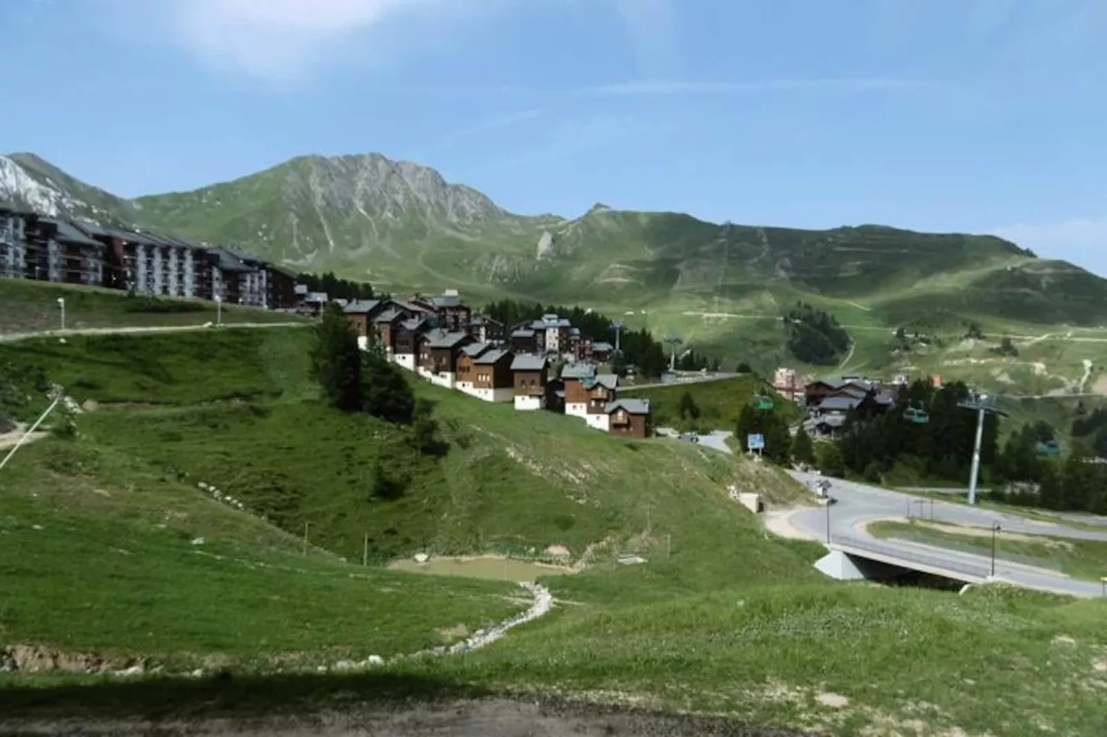 Résidence Le Mont Soleil A-Niet-getagd