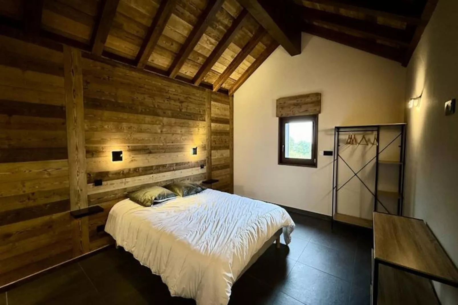 Résidence Complexe Aiguilles-Niet-getagd