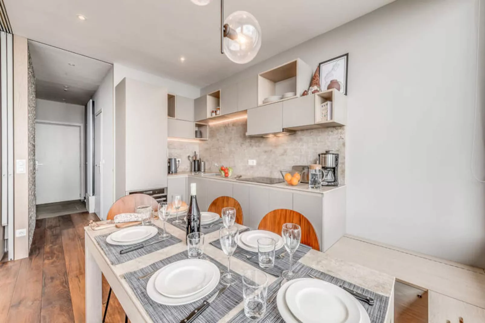 Résidence Combe Folle-Niet-getagd