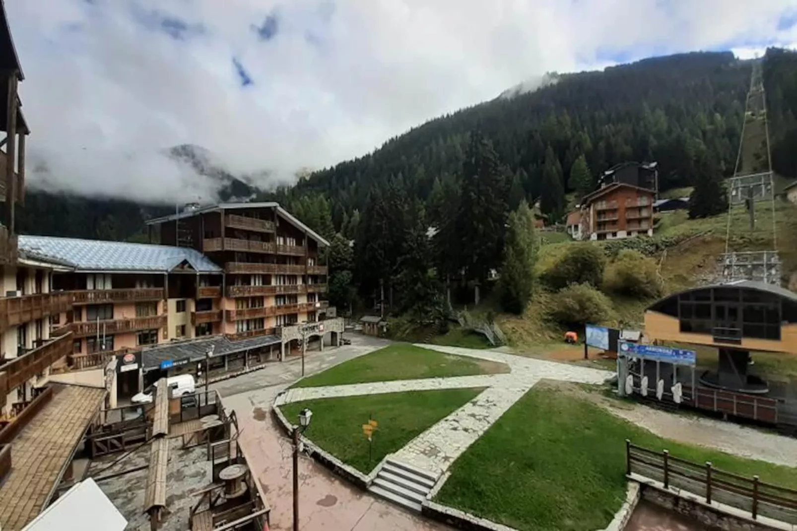 Résidence Thabor D-Niet-getagd