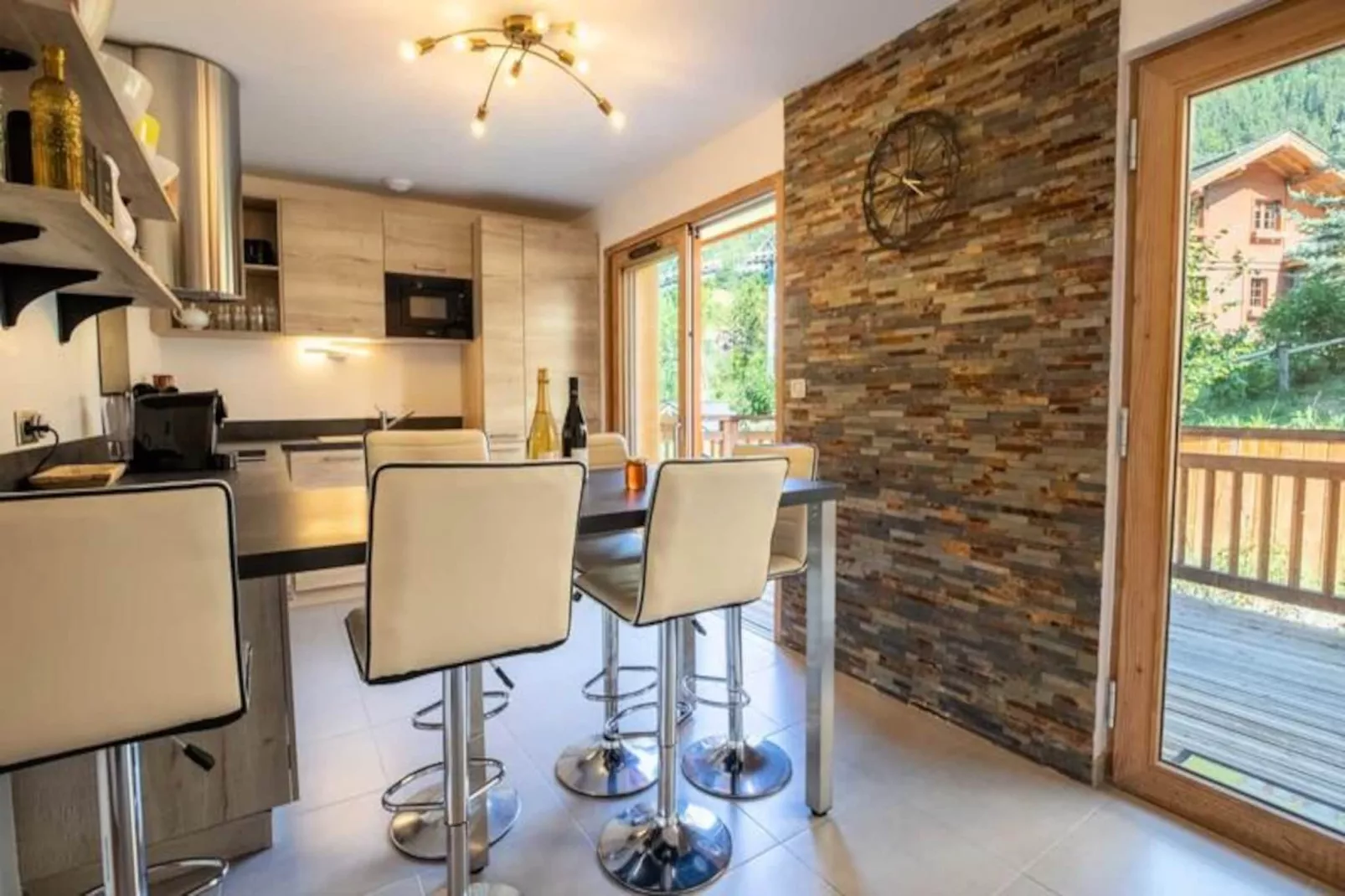 Chalet Ga&iuml;la-Niet-getagd