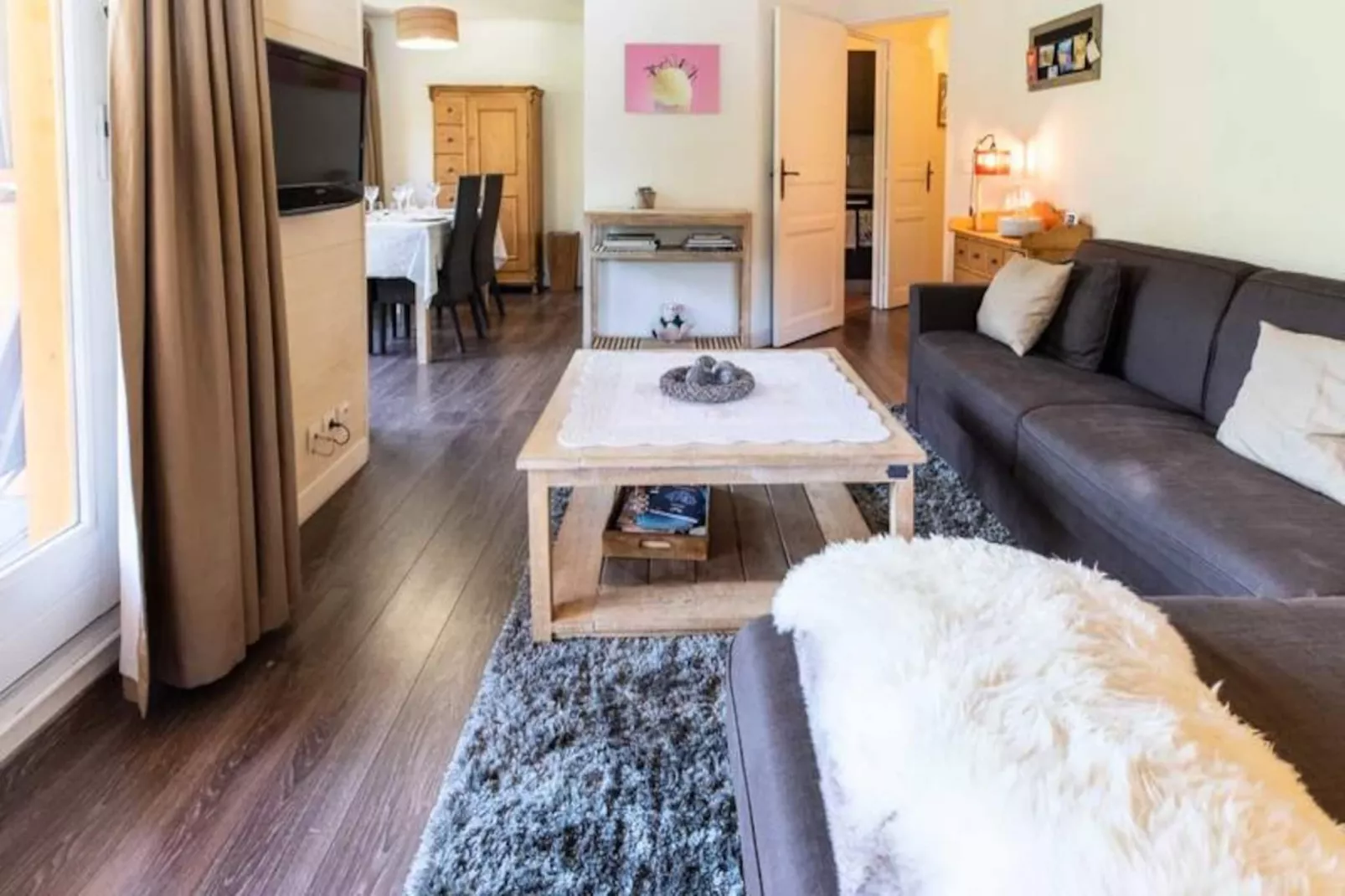 Cybeles 8 - Niet-getagd