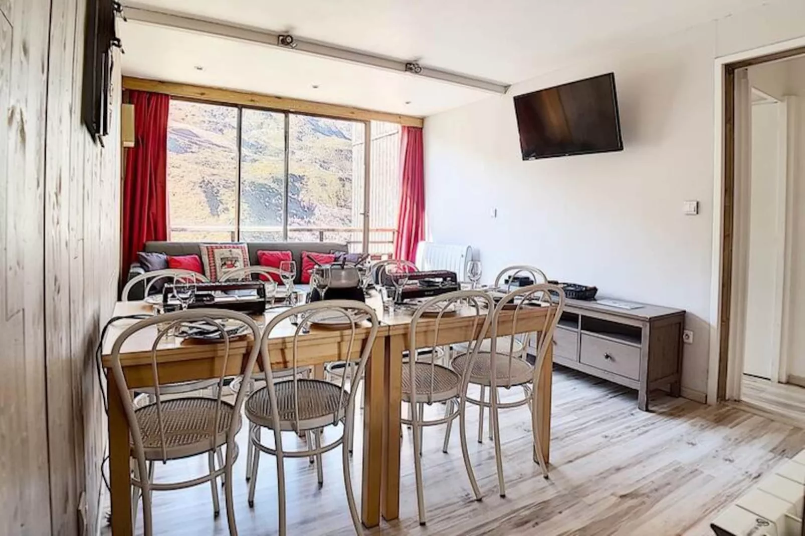 Résidence Biellaz-Niet-getagd