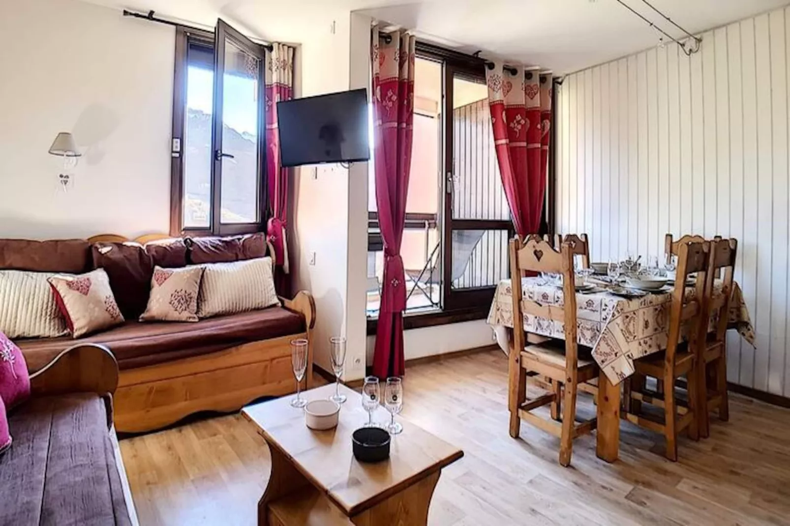 Résidence Origanes-Niet-getagd