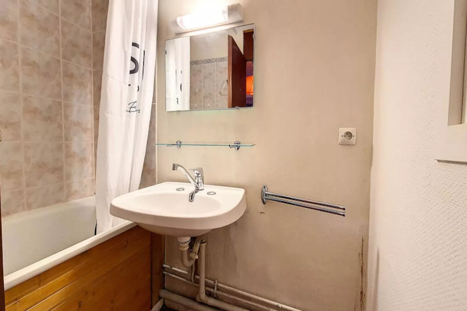 Résidence Cote Brune-Niet-getagd